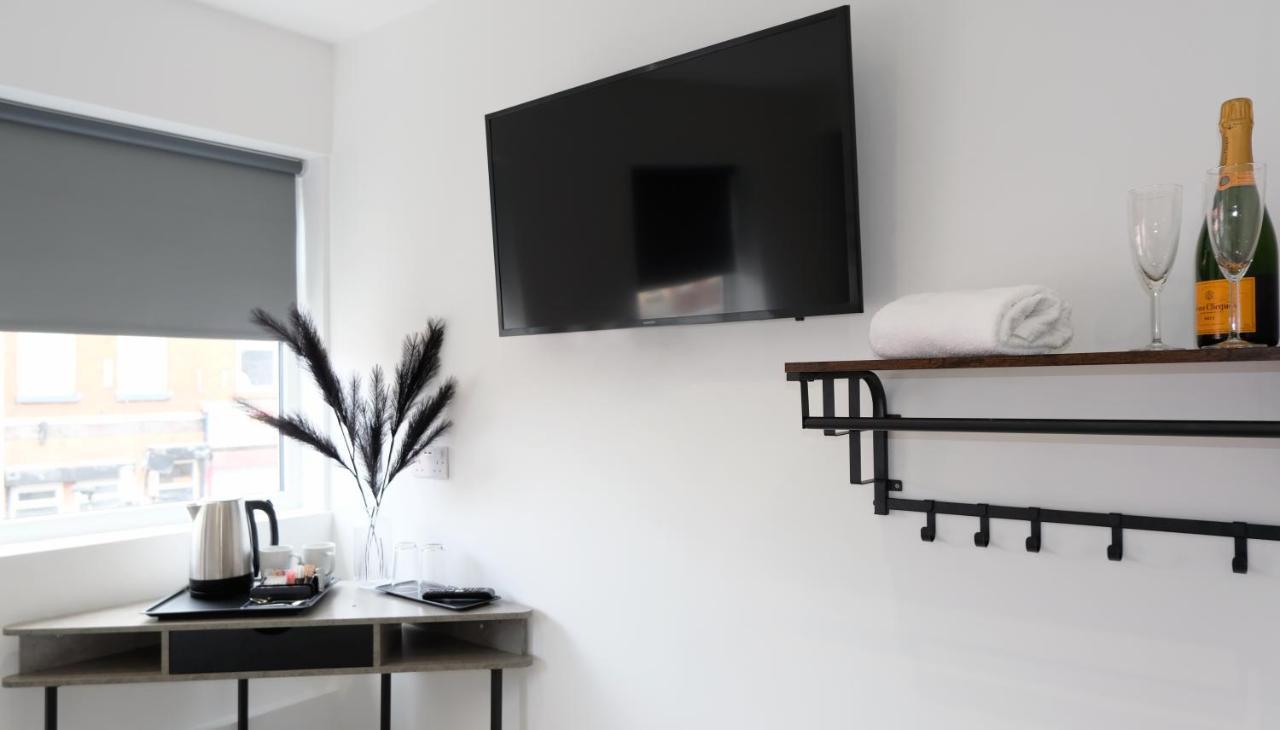The Kop End Hotel By Serviced Living Liverpool Luaran gambar