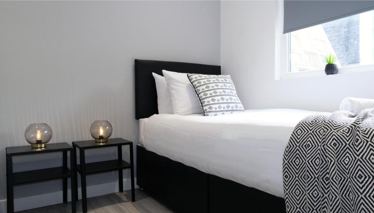The Kop End Hotel By Serviced Living Liverpool Luaran gambar