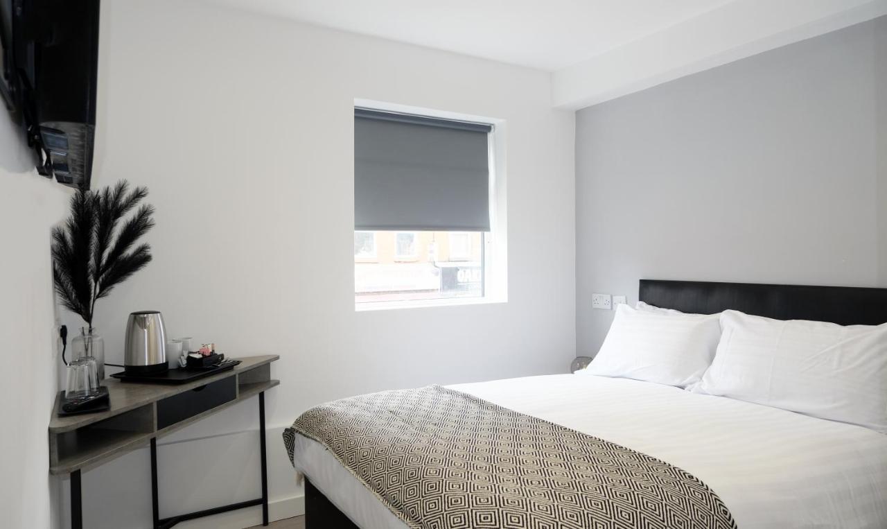 The Kop End Hotel By Serviced Living Liverpool Luaran gambar